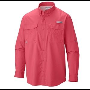 NWOT - Columbia Blood N’ Guts, Omni Shade Shirt